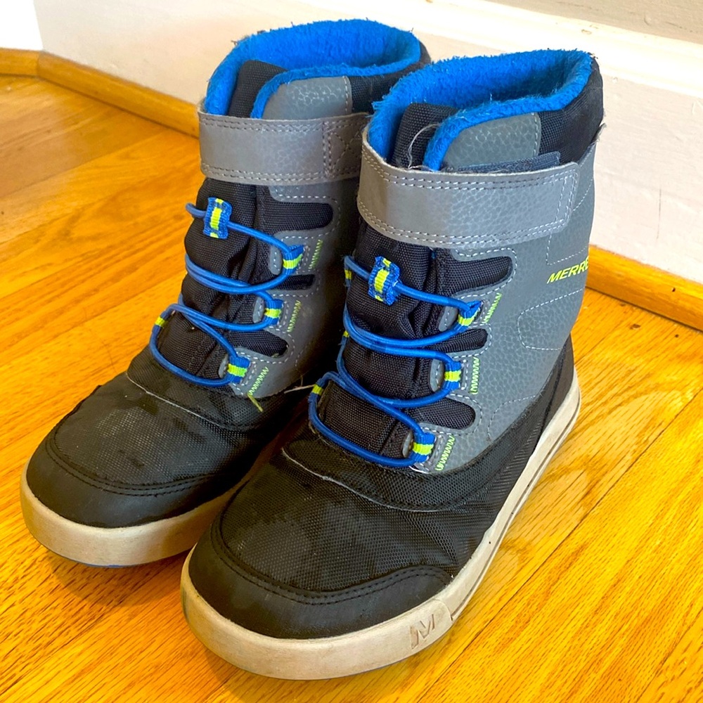 Merrell Boots Boys size 1